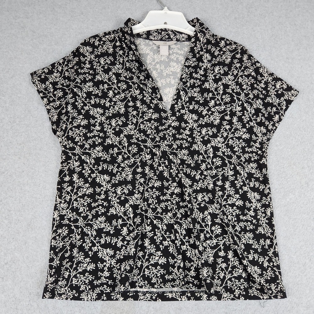 H&M Blouse Top Womens Medium Black White Floral Stretch V Neck Casual Outdoor